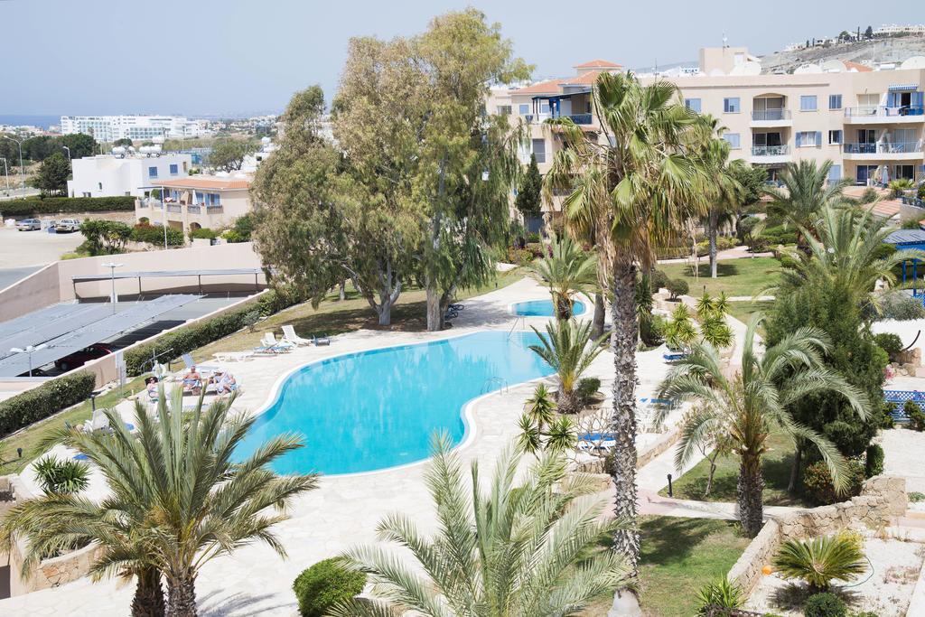 King'S Palace Apartment Paphos Esterno foto